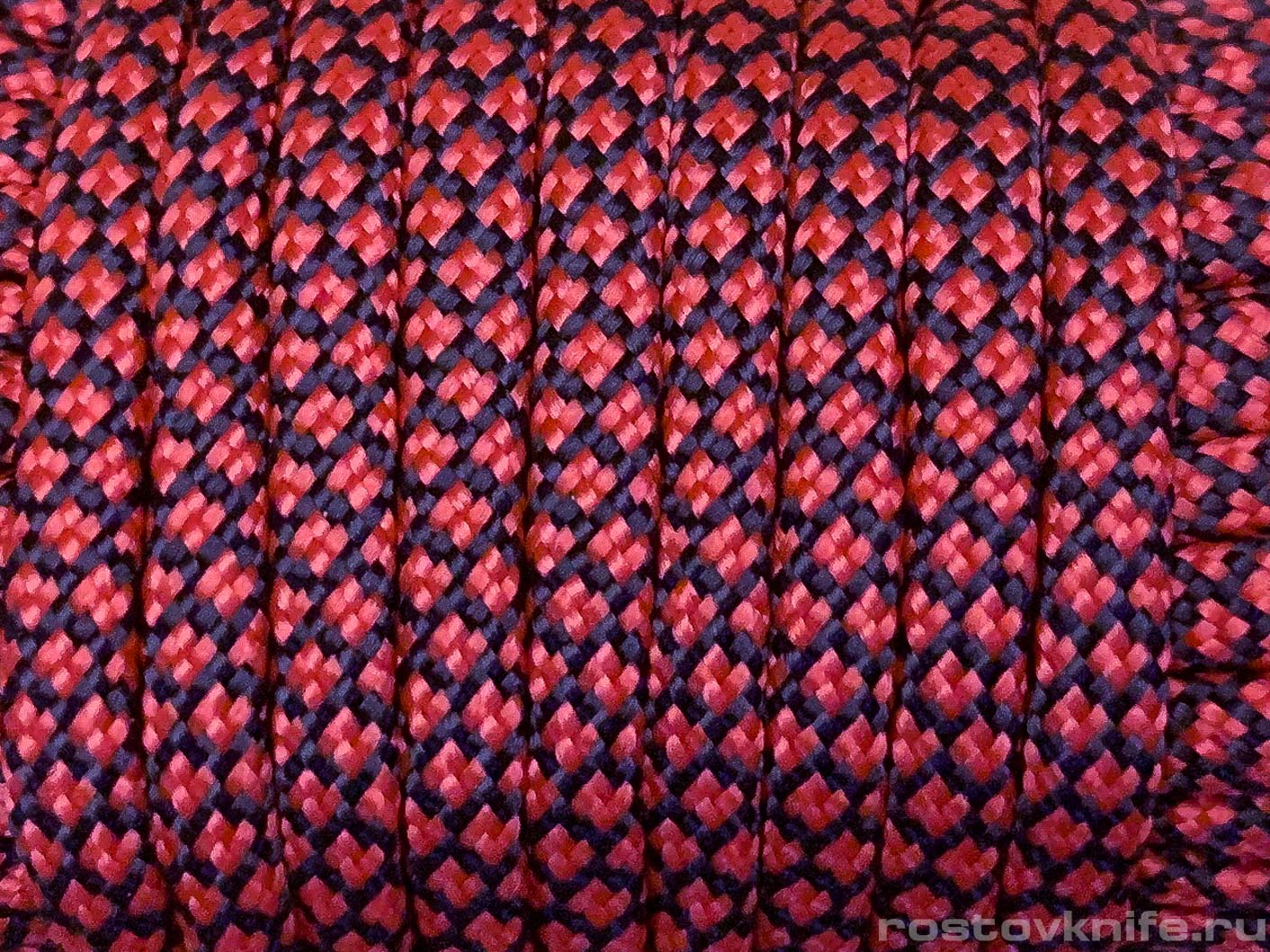 Paracord 550 Cherry Red Diamond #263