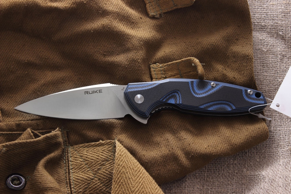 P105-Q - Ruike Black-Blue, Sandvik 14C28N steel