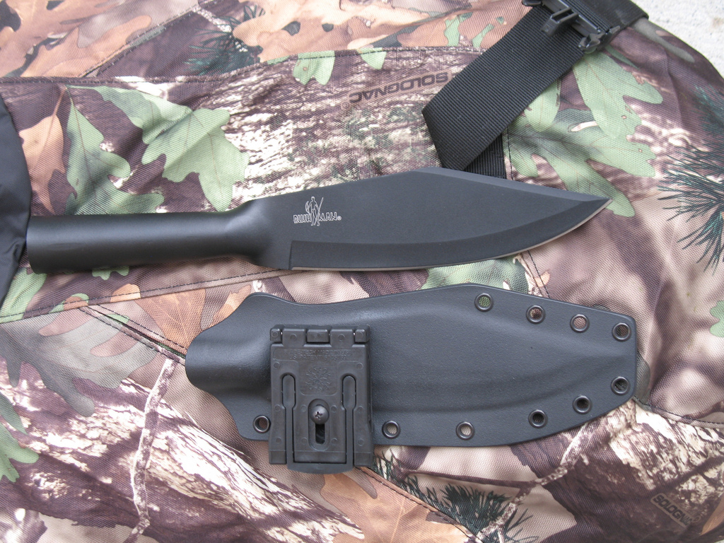 CS95BBUSK - Cold Steel Bowie Bushman, SK-5 Steel
