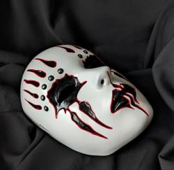 43f48936460d10d2750263d62849--subkultury-maska-dzhoi-dzhordisona-iz-slipknot