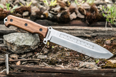 Survivalist_X_AUS-8_SW_Whalnut_BS_1